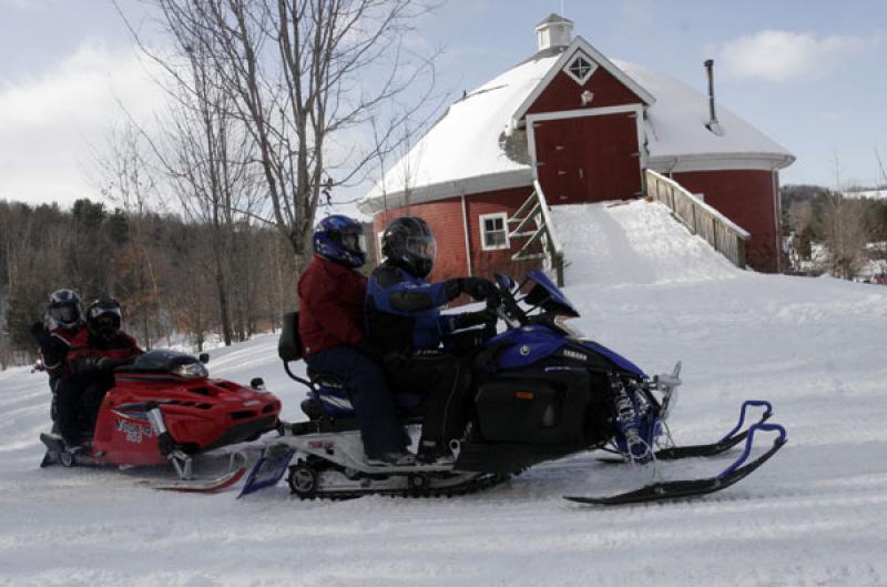 Snowmobiling Snowmobile trails Eastern Townships, Québec