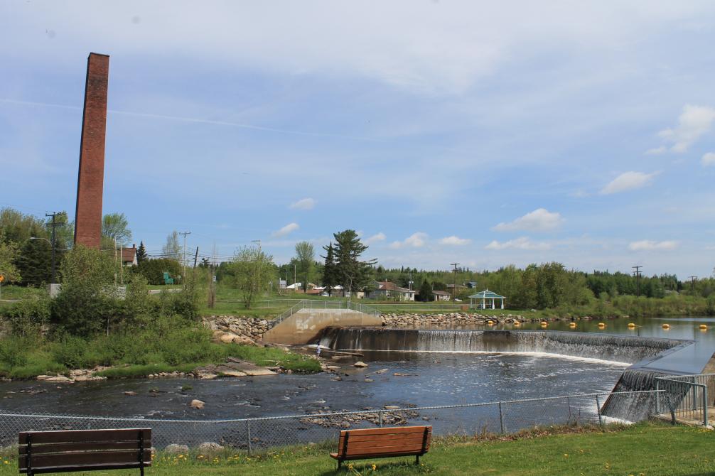 Parc Walter Meckenzie, Scotstown: