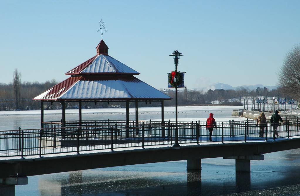 Sherbrooke: Photo: Peter Quine