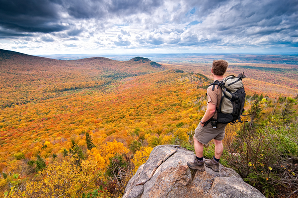 Sentier des Cimes de Franceville: Parc national du Mont-Mégantic © Rémi Boucher