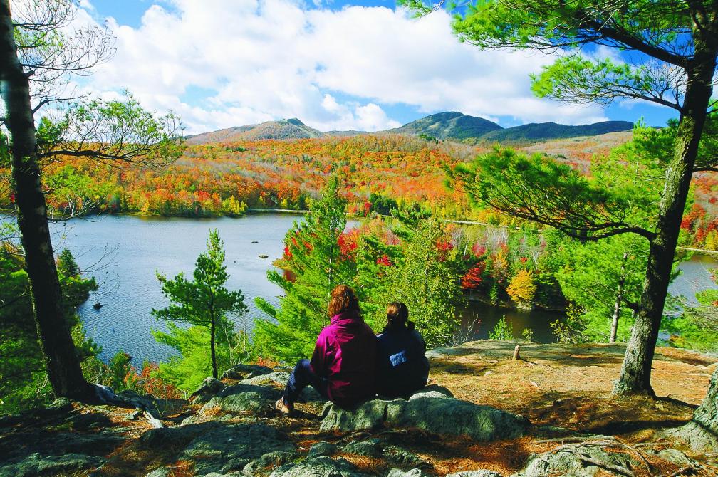 Sentier du Pékan © Jean-Pierre Huard: Parc national du Mont-Orford