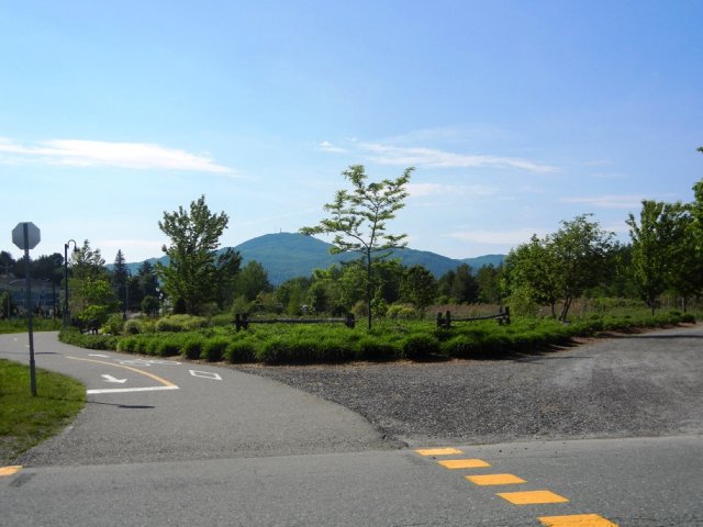 Bicycle path: