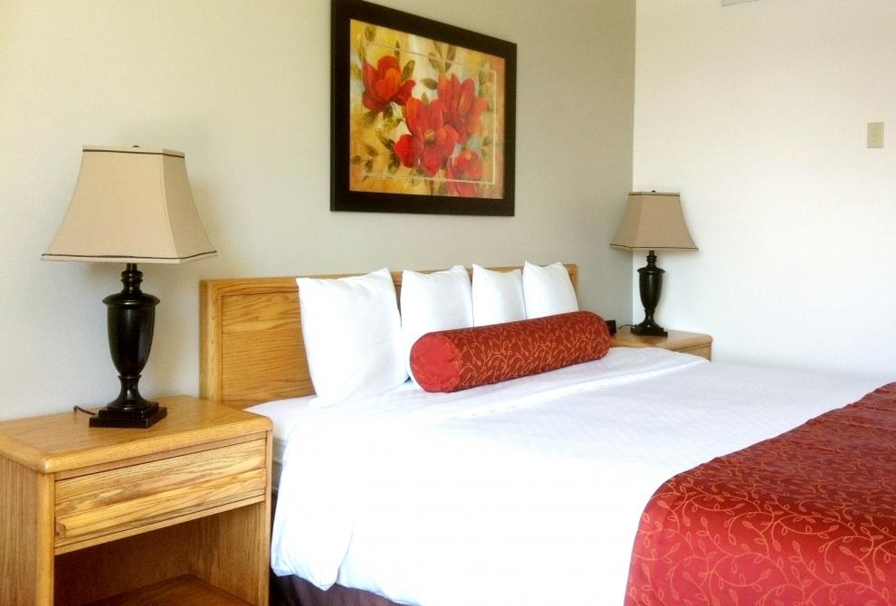 Royal King Room: