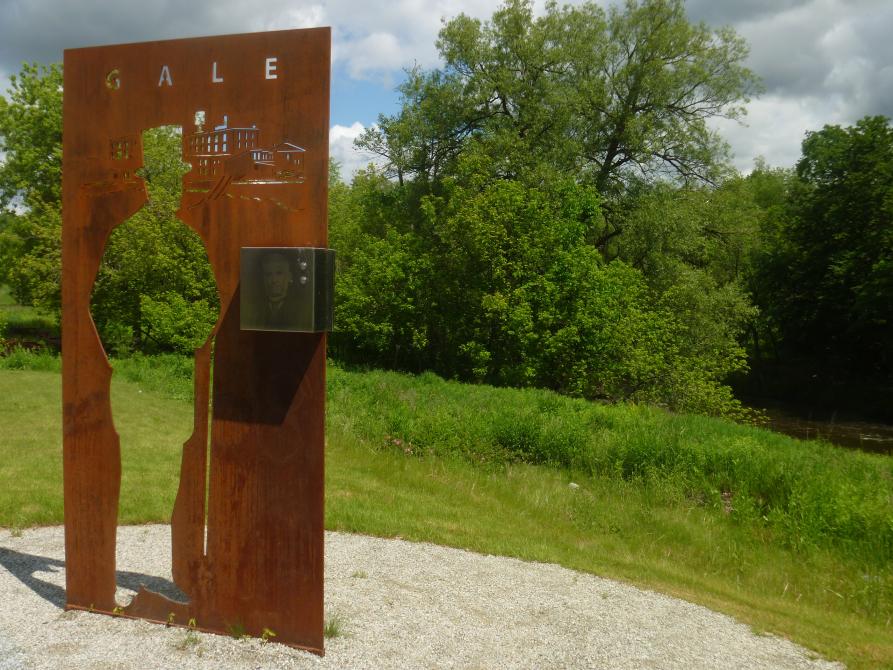 The Water master: Located on the bottom of the water tower that he built for his George Gale & Son Factory, this statue tells us the story of this pionneer of Waterville!
