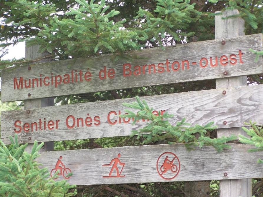 Sentier Onès Cloutier: Municipalité de Barnston-Ouest