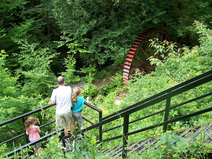 Sentiers du Parc du vieux moulin: Parc du vieux moulin