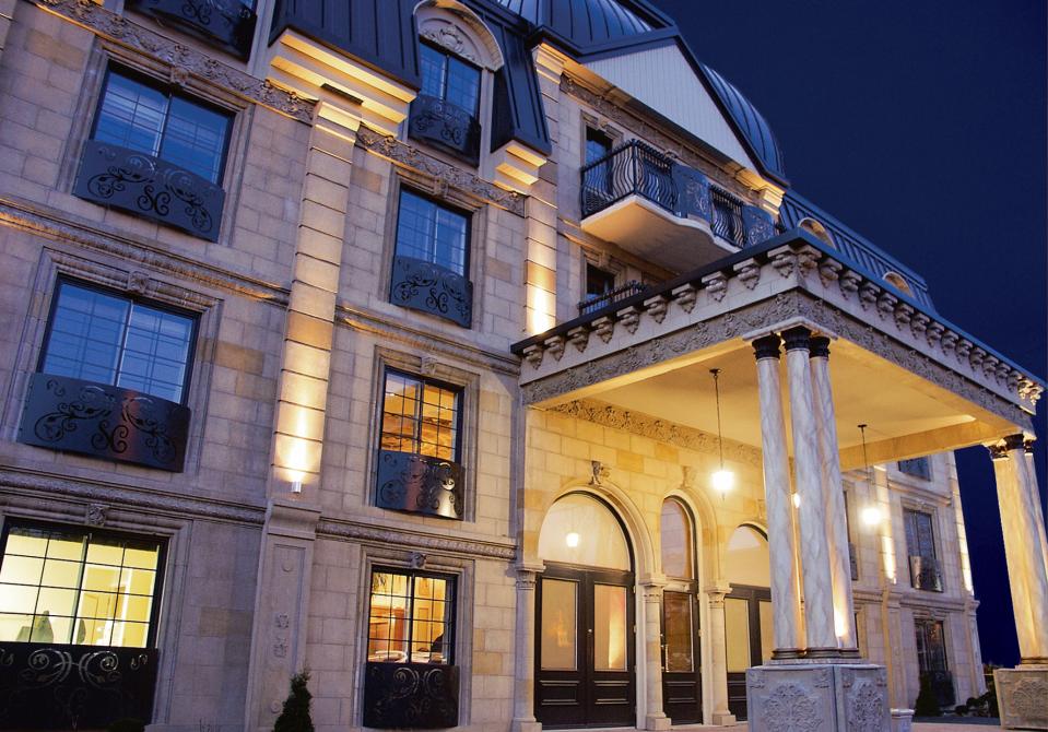 Facade: Le Saint-Christophe, Hôtel Boutique et Spa