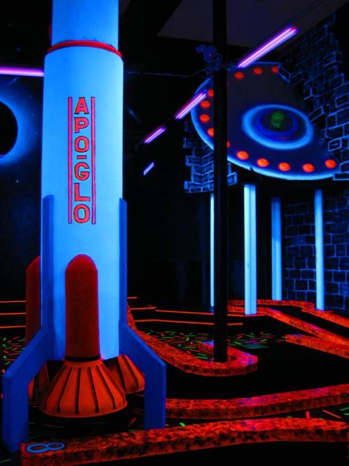 Apoglo: Glo Golf Aventures
