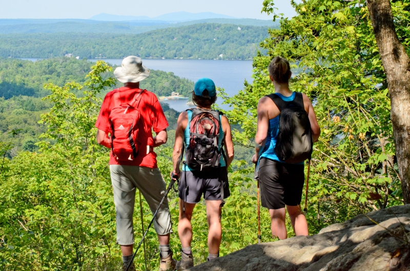 Hicking trail: Going up to the mount Chauve.