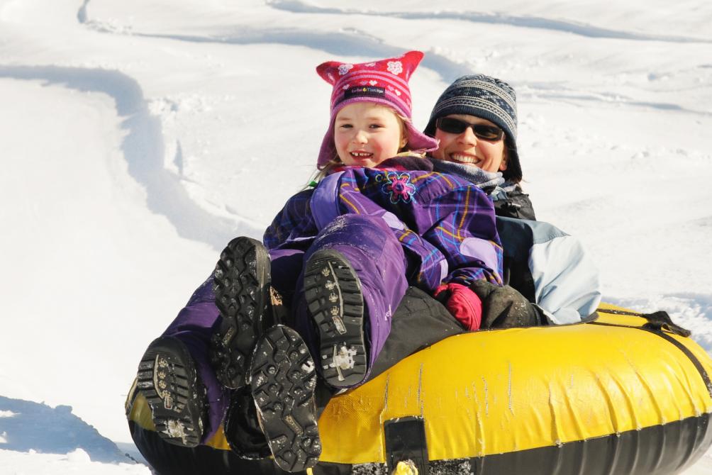 Tube sliding: ©Destination Sherbrooke, Andréanne Lemire