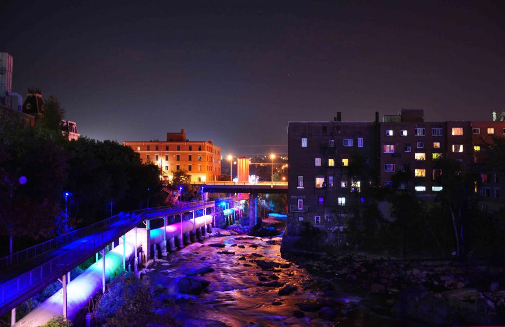 Illuminated path and promenade at the Magog River Gorge: