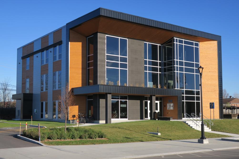 Tourism office - Mégantic region: Lac-Mégantic