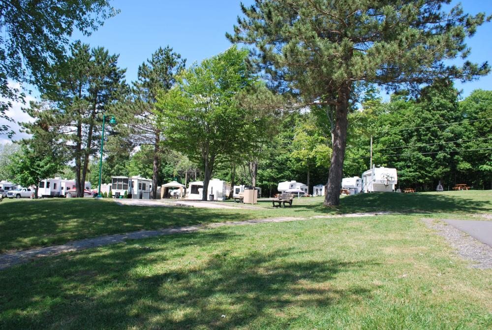 Parc du Grand Lac Saint-François: Lambton