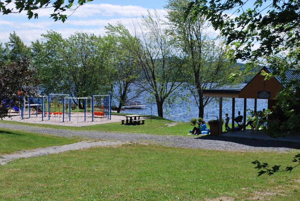 Parc du Grand Lac Saint-François: Lambton