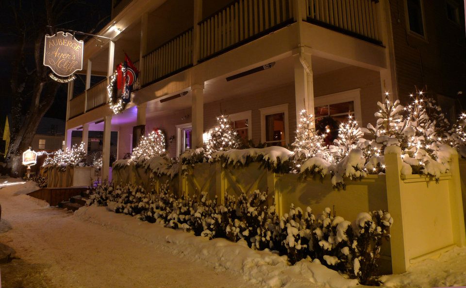 Auberge Ayer's Cliff: Inn and restaurant, Ayer's Cliff, Memphrémagog