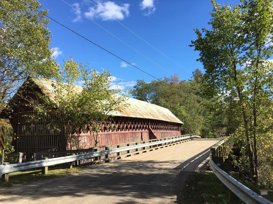 Circuit de l'Abbaye Long hike route SaintBenoîtduLac Eastern