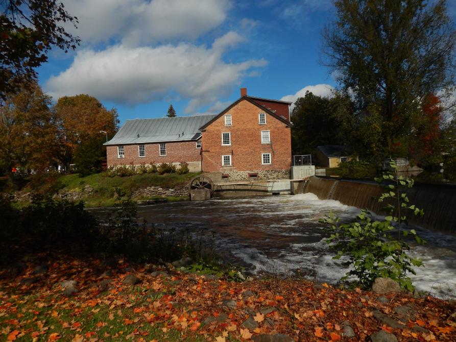 Le Old Mill 1849: Stanbridge East