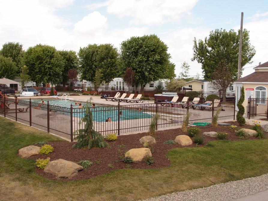 Camping Oasis: Sainte-Cécile-de-Milton