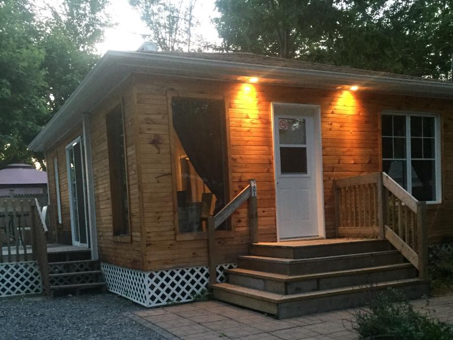 Camping Oasis: Sainte-Cécile-de-Milton
