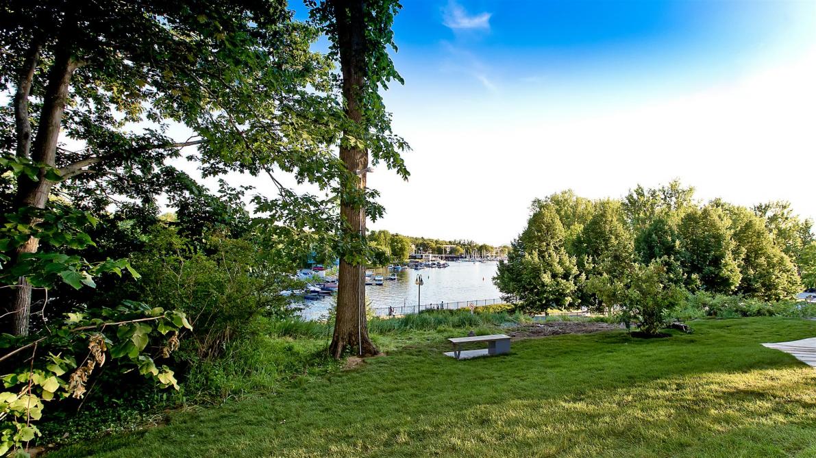 The perfect site for a family picnic: