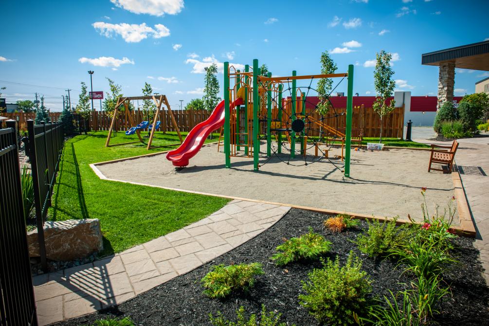 Hôtel Castel - playground: Granby