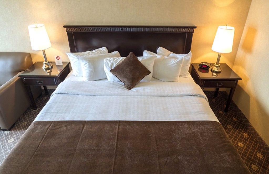 One king size bed with sofa bed :