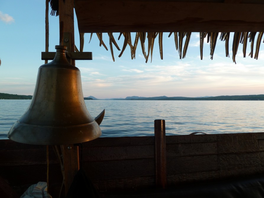 Maritim bell: pirogue's bell