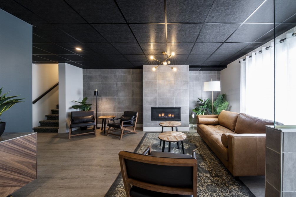 living room with fireplace: