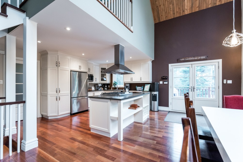 kitchen: