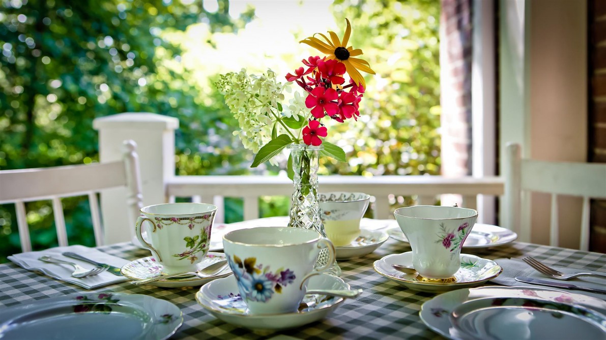 Uplands cultural and Heritage Centre: English Tea