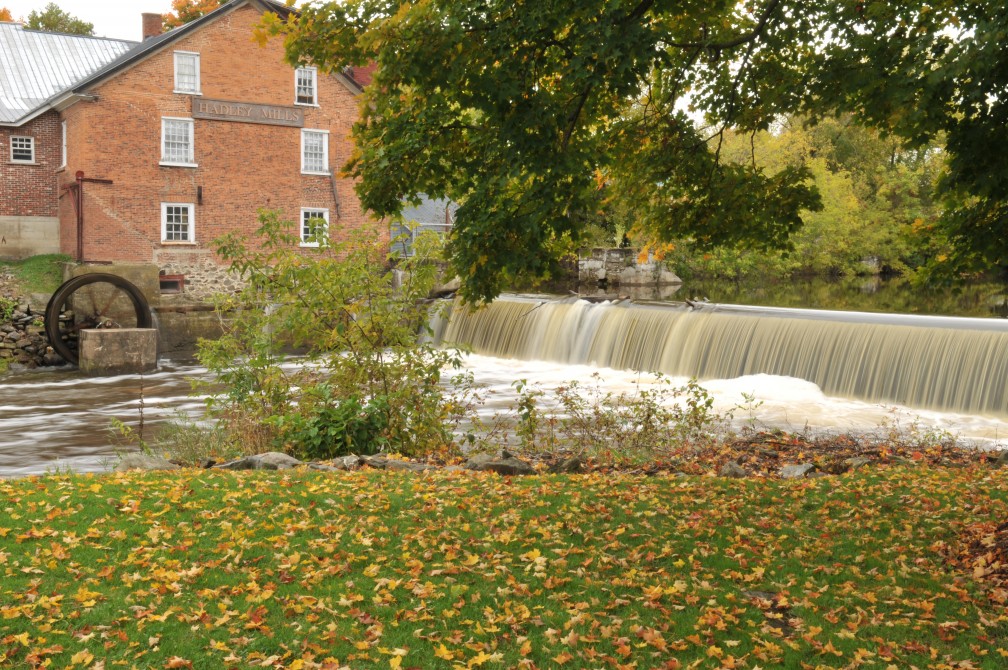 Missisquoi Museum: Headquartered in an 1830 three-story red-brick grist mill in Stanbridge East, the collection of the museum is housed in 3 different buildings: Cornell mill, Hodge's general store and the Walbridge barn.