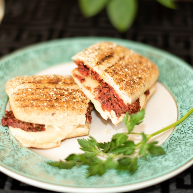 Veggie-pâté panini: Vertige veggie-pâté panini and Zachary Cloutier cheese