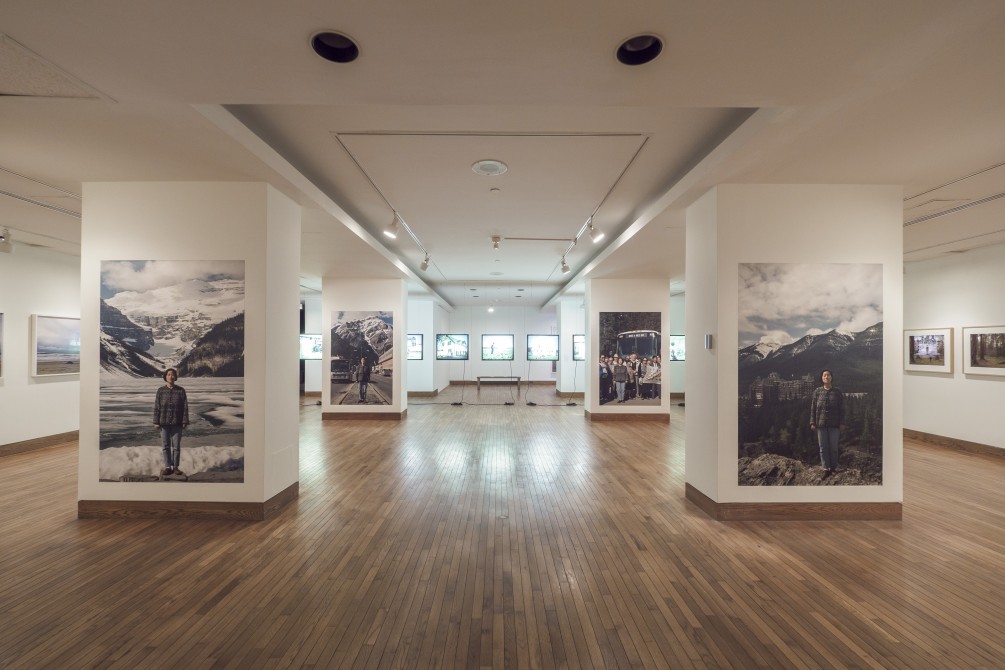 Jin-me Yoon : Living Time From Away - Sept. 30 to Jan. 9, 2022: The exhibition Living Time From Away follows the first retrospective dedicated to the work of Jin-me Yoon, a Korean-Canadian artist living in British Columbia, whose artistic practice spans three decades.

In her new body of work, Jin-me Yoon moves away from the analytical look of her first series. She adopts a more poetic and fluid approach in which the human being no longer plays such a central role, but is presented as a counterpoint to a natural environment that surpasses him. Taken as a whole, this exhibition provides an overview of the evolution of Jin-me Yoon's artistic practice, without taking a chronological approach.
This exhibition is produced and circulated by the Musée d’art de Joliette, thanks to the support of the Quebec government and the MAJ Foundation.
