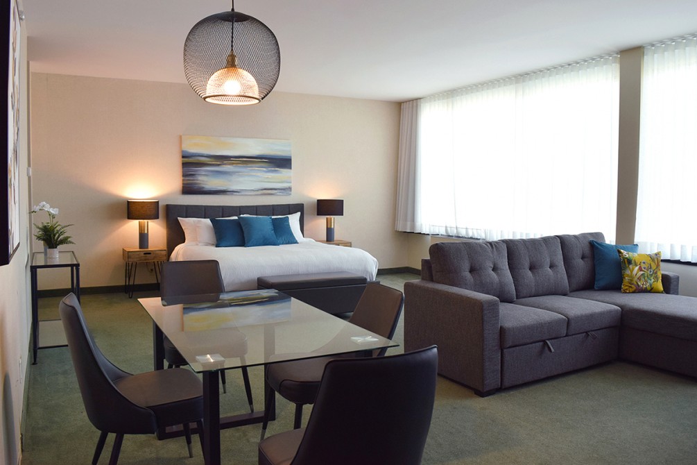 Hotel Castel - Le Loft suite: Overview of the room