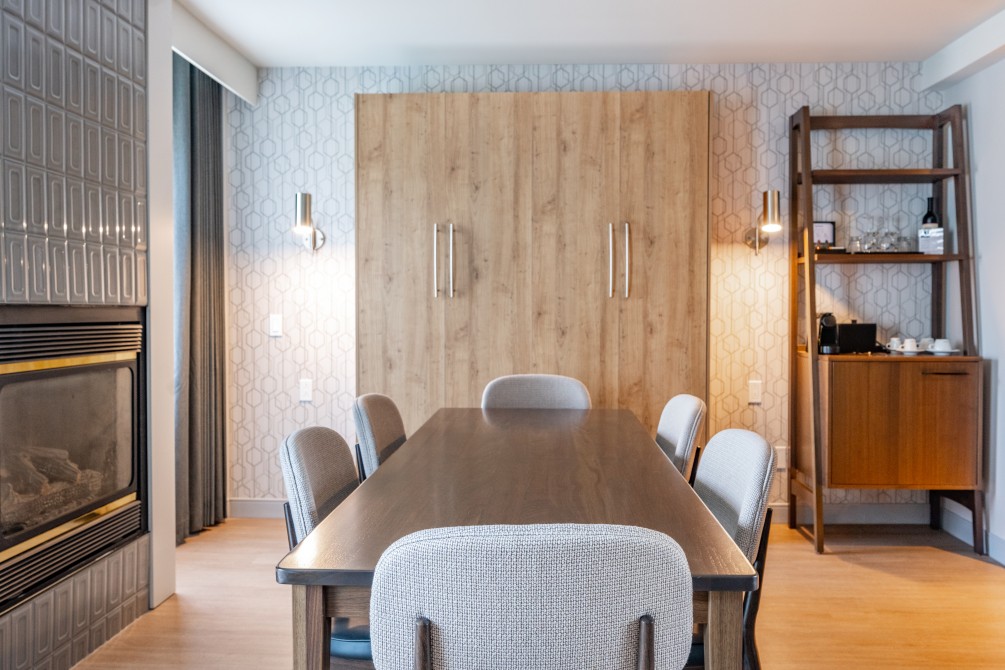 Rectō-Écono room | Versō hotel: