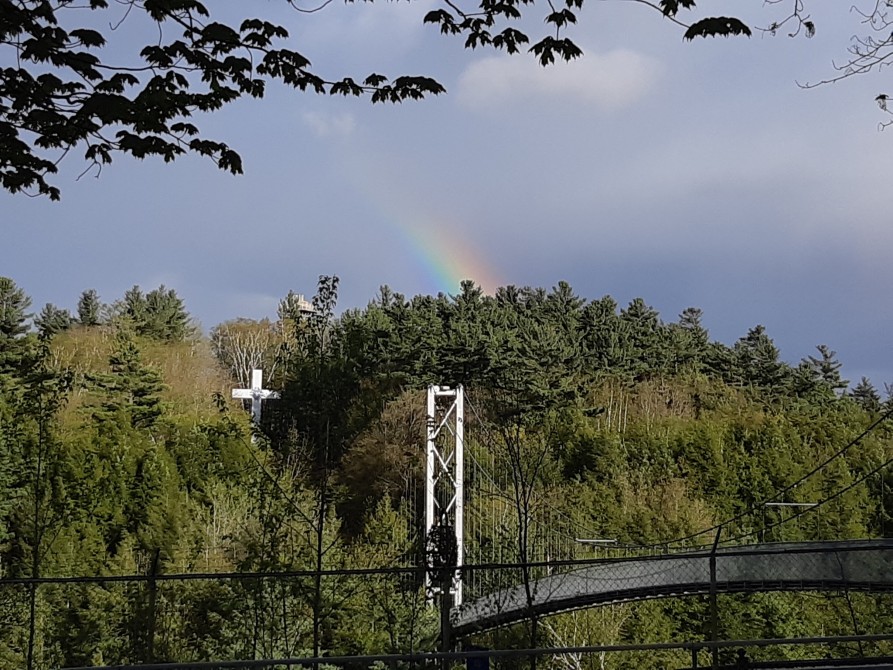 Somewhere over the rainbow: