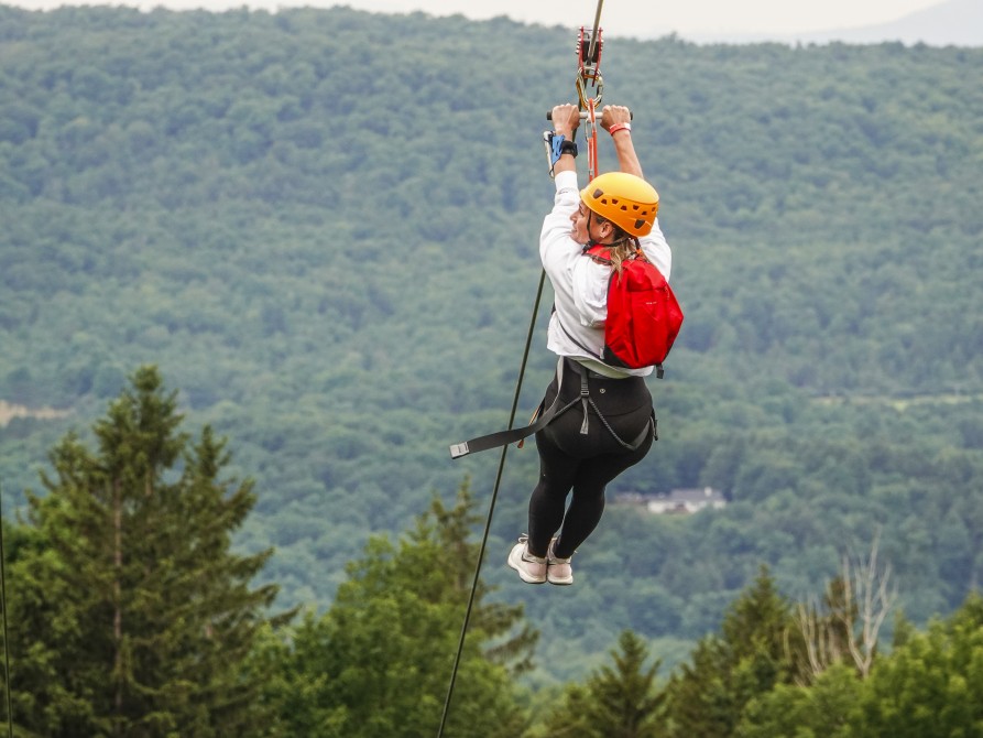 Giant zipline at Mont SUTTON: