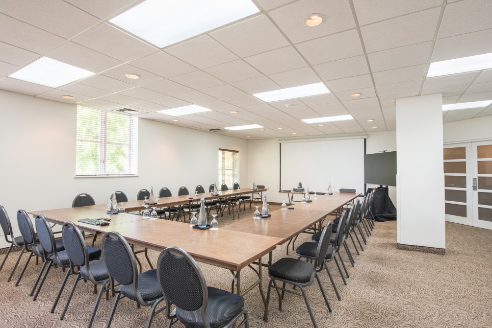 meeting room chateau-bromont: