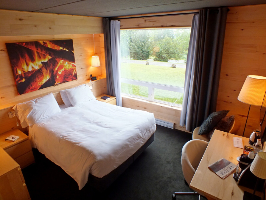 Hotel_Horizon: